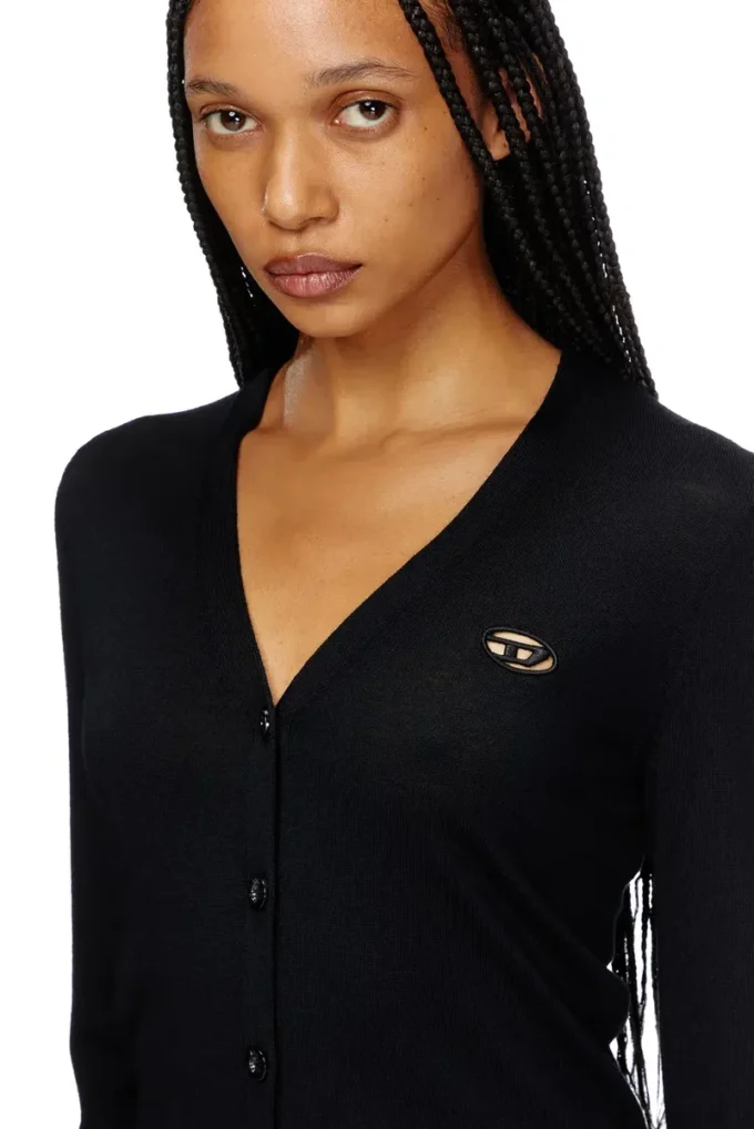 m-alima Cardigan en laine avec logo découpé