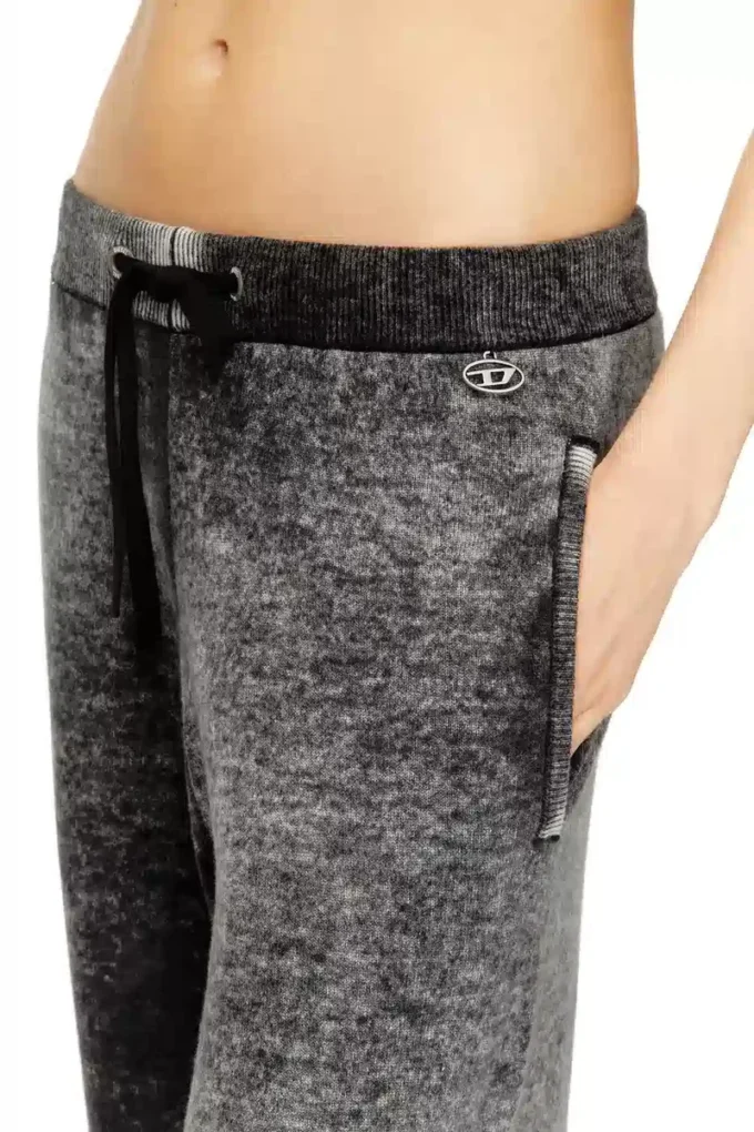 m-honorine Pantalon de survêtement en laine tricotée à imprimé inversé m-honorine Pantalon de survêtement en laine tricotée à imprimé inversé