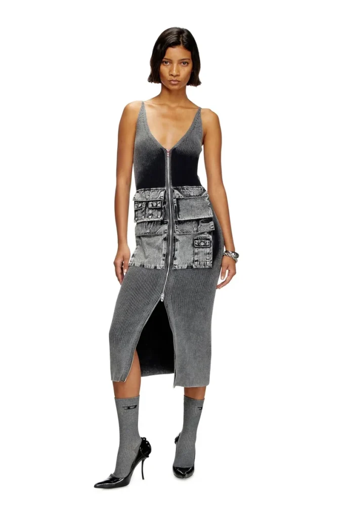 m-melti Robe midi en maille avec poches contrastées