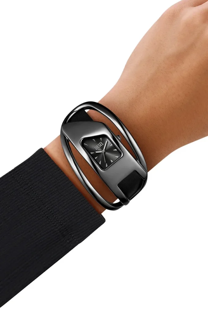 Montre dz5629 Montre Wrap-D en cuir noir
