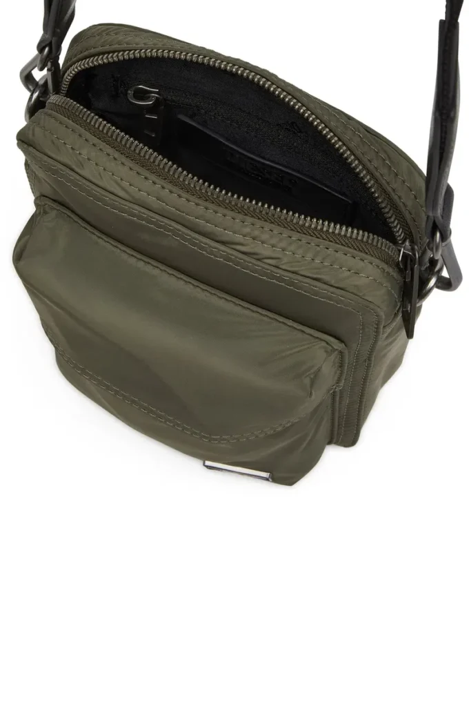 multi-pkts crossbody x Sac à bandoulière Multi-Pkts en coque utilitaire