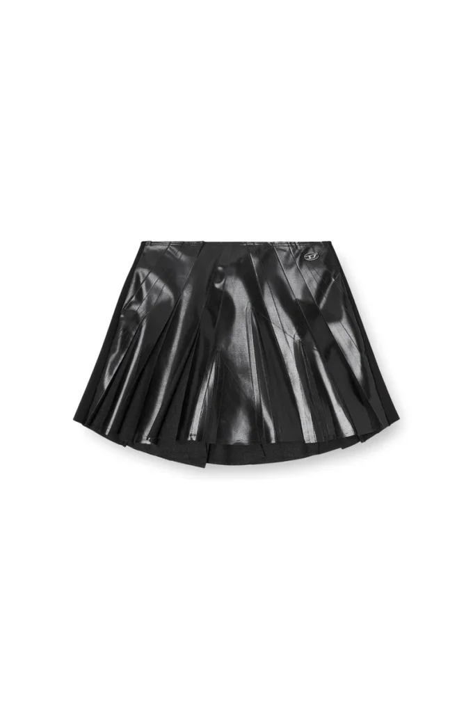 o-zirc-s1 Jupe courte plissée en tissu enduit