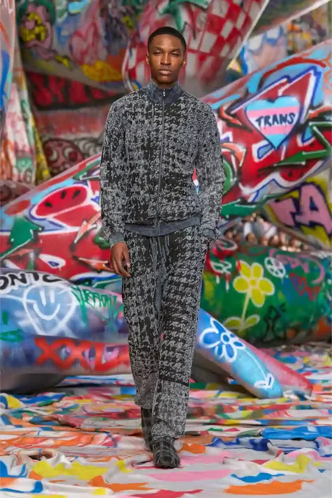 p-labis Pantalon élastiqué en pied-de-poule dévoré