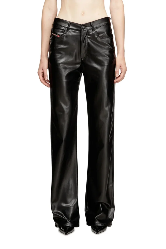 p-lain Pantalon cinq poches en tissu enduit