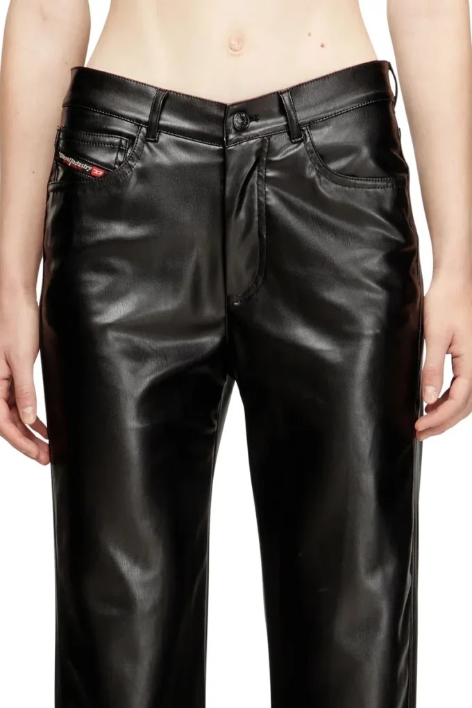 p-lain Pantalon cinq poches en tissu enduit