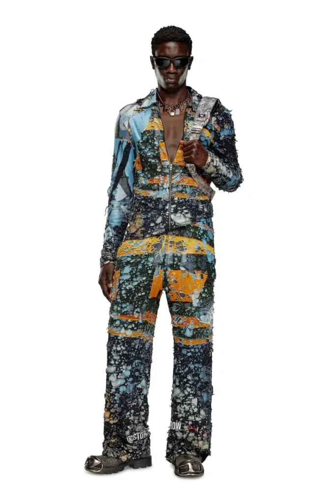 p-leopes-peel Pantalon déchiré avec imprimés cinéma