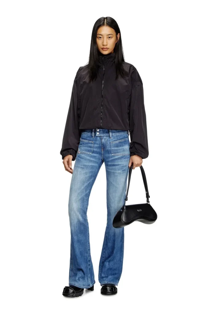 play crossbody Sac à bandoulière Play en cuir semi-brillant