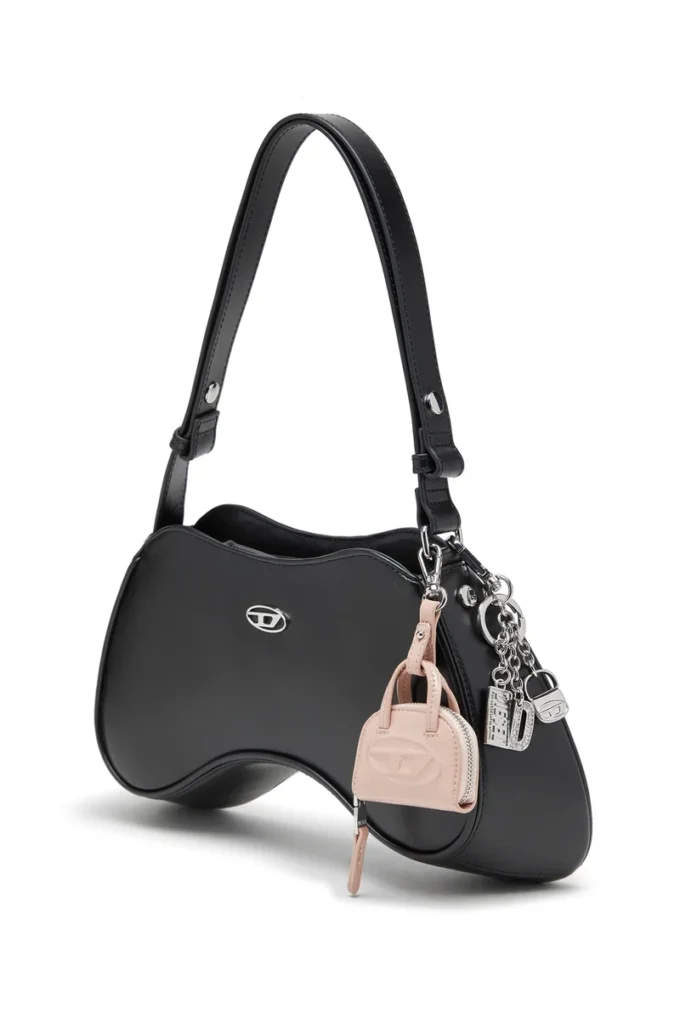 Play shoulder Sac à bandoulière en cuir semi-brillant Play