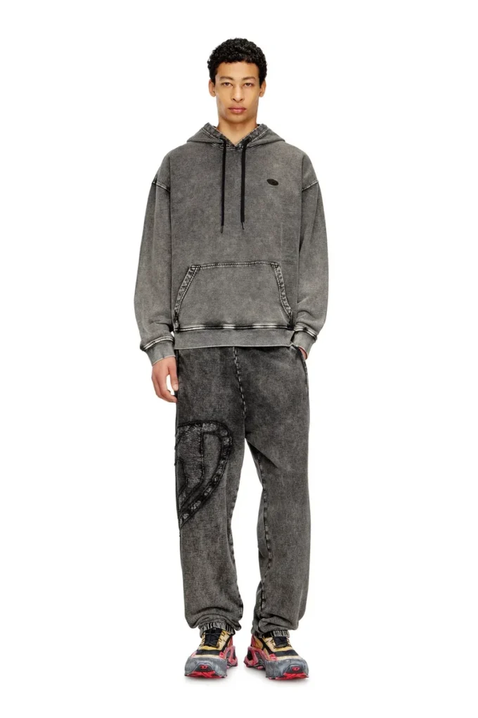 s-boxt-hood-den Sweat à capuche avec patch brut au dos