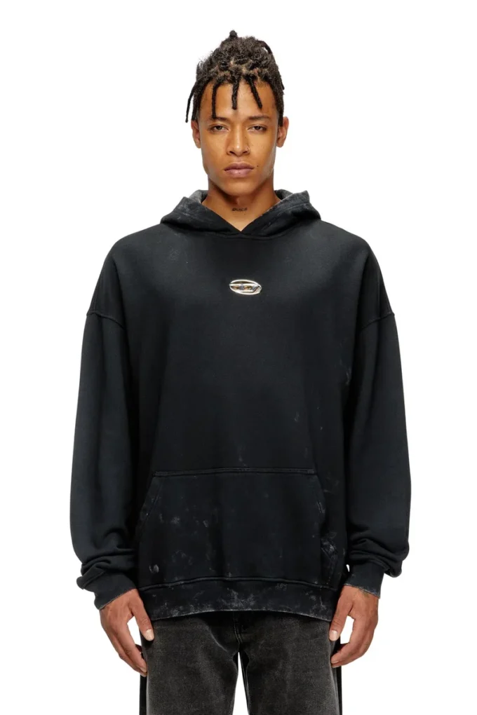 s-boxt-hood-t10 Sweat à capuche avec découpe métallique Oval D