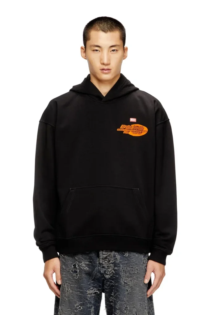 s-boxt-hood-t5 Sweat à capuche en coton avec imprimé au dos