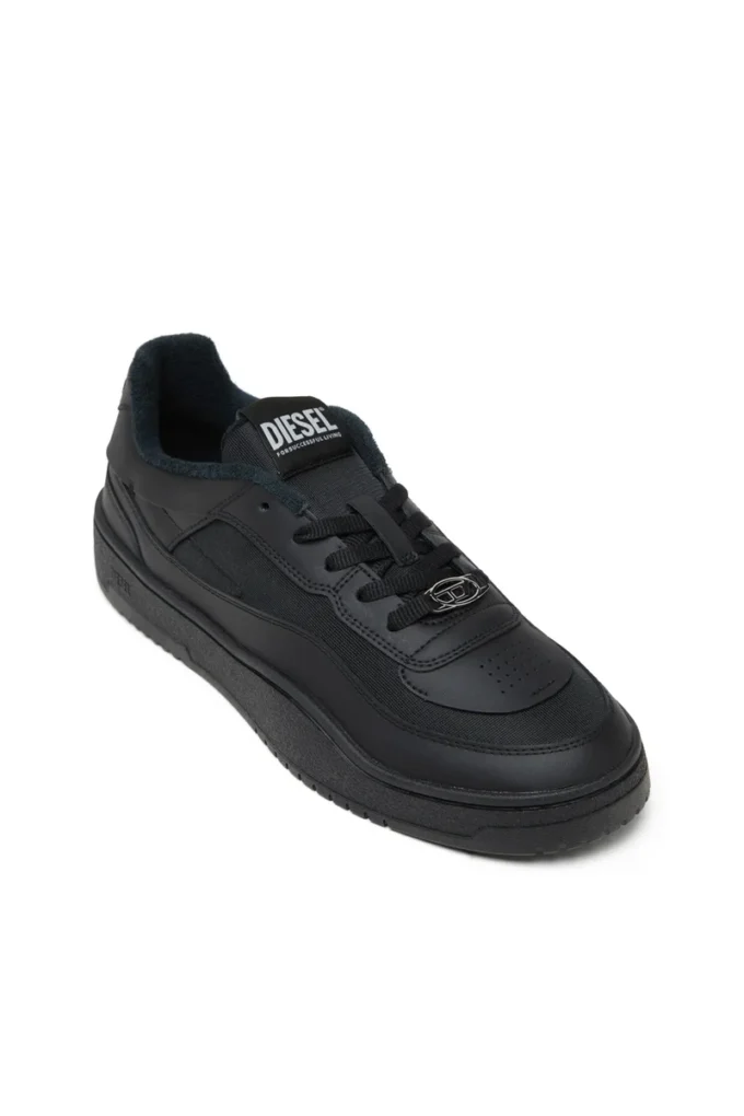s-oval skate low S-Oval Skate – Baskets en cuir avec empiècements en tissu