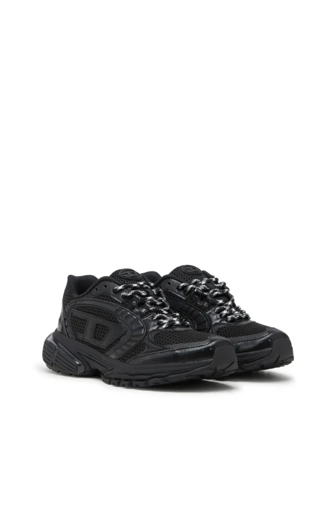s-pro-v-dense low w Baskets en mesh S-Pro-V-Dense-Monochrome avec logo Oval D
