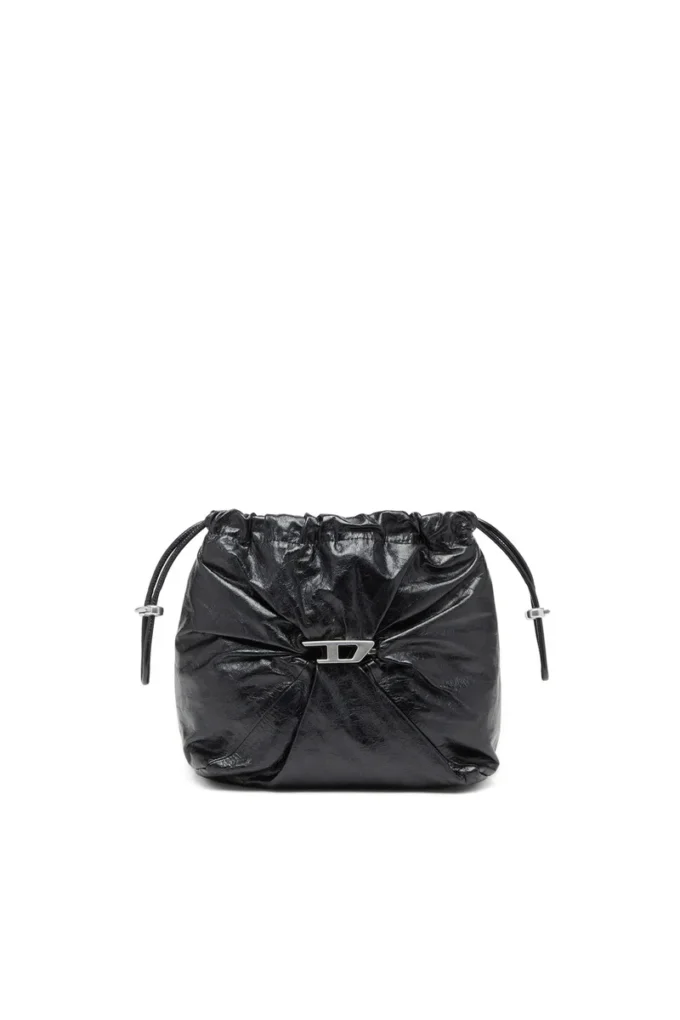 Sac Scrunch-D-Bucket Sac Scrunch-D-Bucket en cuir brillant froissé