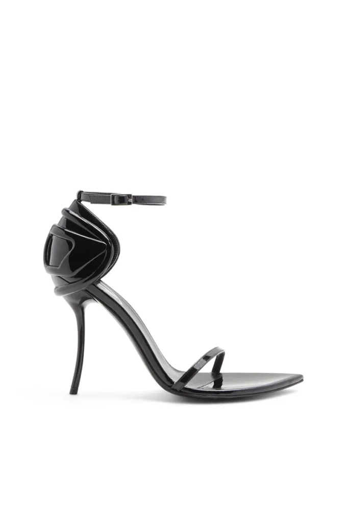 Sandales D-Ten&Half Sandales à talons aiguilles D-Ten&Half en cuir verni et satin