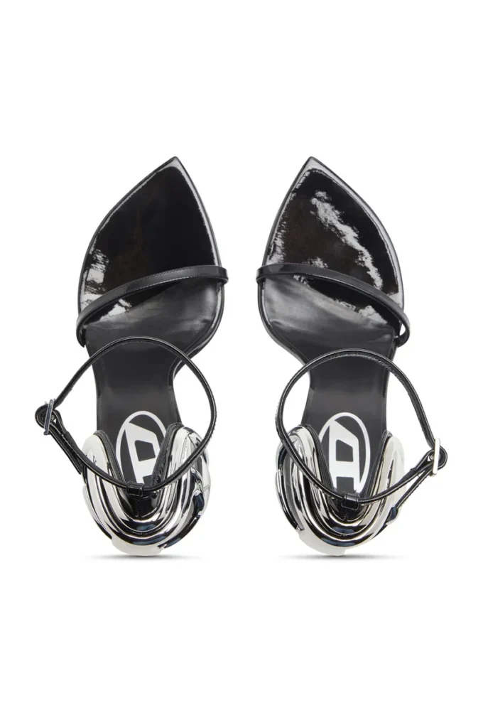 Sandales D-Ten&Half Sandales à talons aiguilles D-Ten&Half en cuir verni et satin
