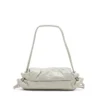 scrunch-d shoulder s Sac à bandoulière Scrunch-D S en cuir froissé