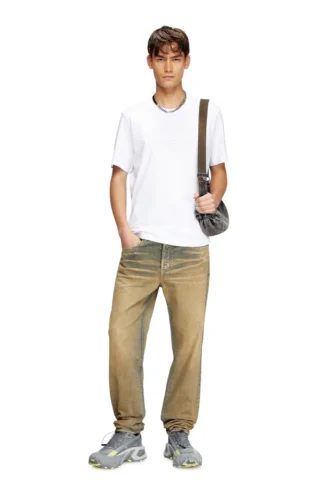 t-adjust-bigoval T-shirt avec Oval D en relief