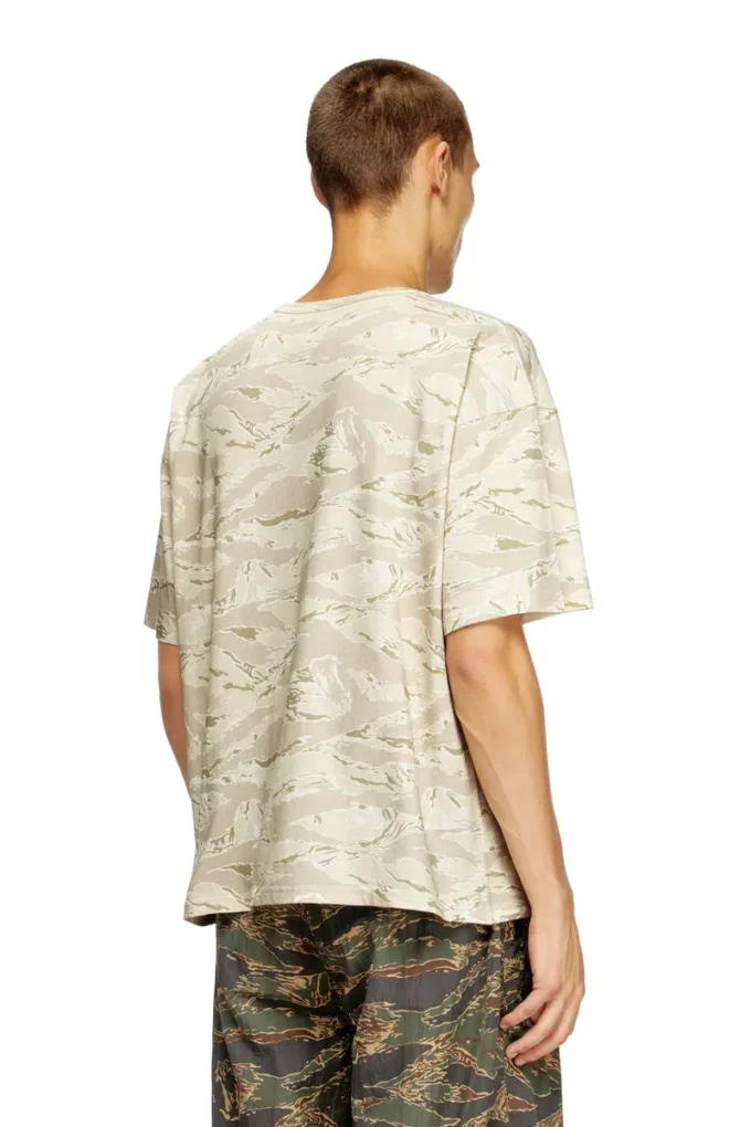 t-boxt-t14 T-shirt camouflage avec imprimé aigle
