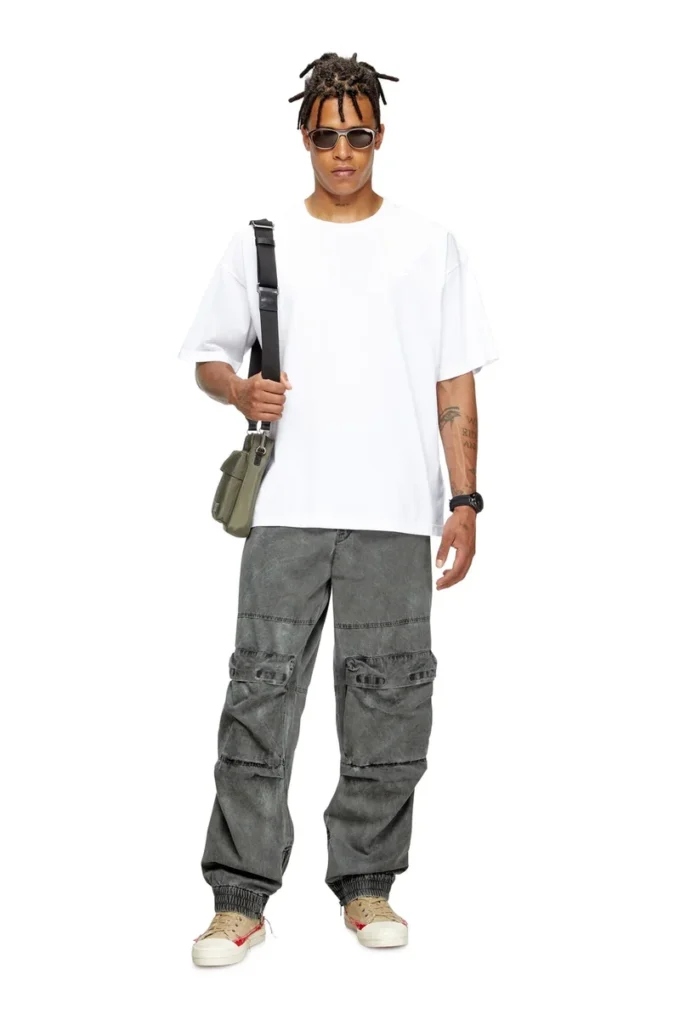 t-boxt-t24 T-shirt avec logo Oval D