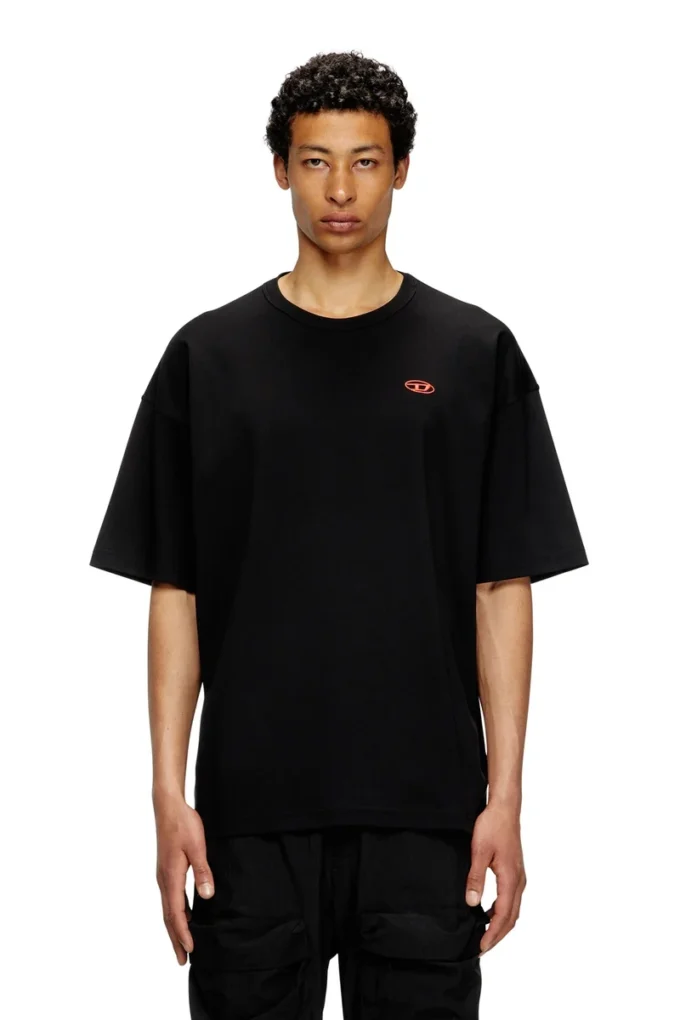t-boxt-t6 T-shirt avec Oval D rouge