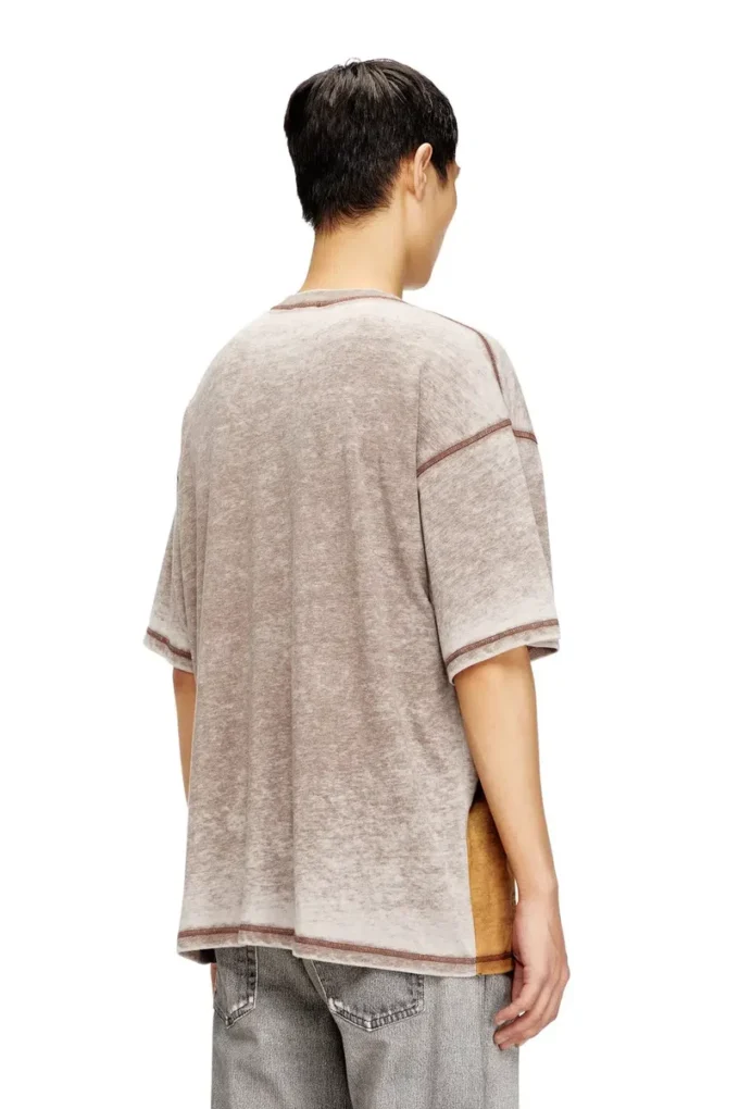 t-boxt-v12 T-shirt ample avec imprimé et clous