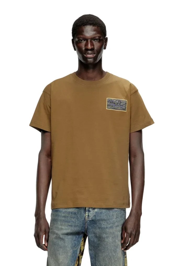 t-norm-t3 T-shirt avec patch logo camouflage