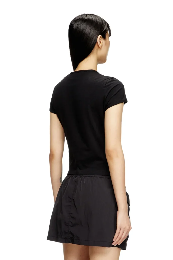 t-uncutie-long-od-q1 T-shirt slim fit avec découpe ovale D