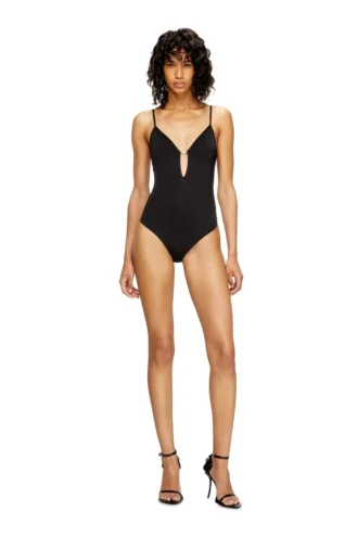 ufby-oval-d-bodysuit Trouvez le magasin le plus proche