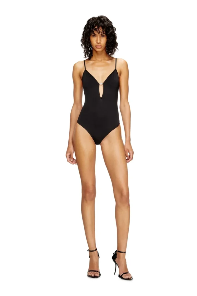ufby-oval-d-bodysuit Trouvez le magasin le plus proche