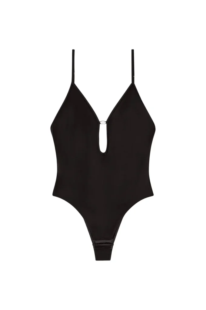 ufby-oval-d-bodysuit Trouvez le magasin le plus proche