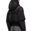 w-peyt-short-new-p1 Doudoune à capuche en nylon froissé